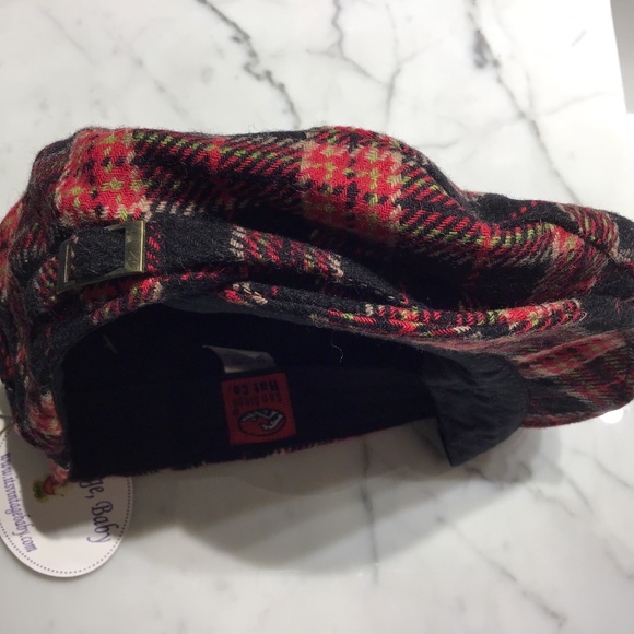 NWT Wool Plaid Newsboy Hat - Picture 1 of 5